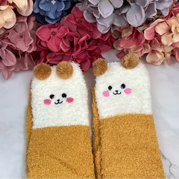 Whimsical Plush Animal Camel Brown Bear Over the Knee Socks - Picture 9 of 14